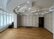 İcarəyə verilir 4 otaqlı 150 m2 yeni tikili Memar Əcəmi m.