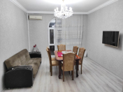 İcarəyə verilir 2 otaqlı 60 m2 yeni tikili Elmlər Akademiyası m.