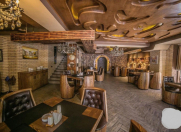 Satılır 1 otaqlı 300 m2 obyekt Nəsimi r.