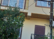 İcarəyə verilir 3 otaqlı 110 m2 həyət evi Əhmədli m.