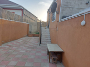 Satılır 3 otaqlı 90 m2 həyət evi Hövsan