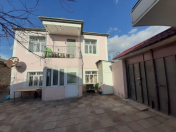 Satılır 4 otaqlı 115 m2 həyət evi Əhmədli