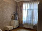 İcarəyə verilir 3 otaqlı 178 m2 yeni tikili Yasamal r.