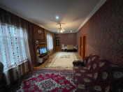 Satılır 5 otaqlı 150 m2 həyət evi Y.Günəşli