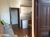 Satılır 2 otaqlı 35 m2 yeni tikili Qara Qarayev m.