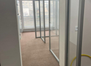 İcarəyə verilir 2 otaqlı 44 m2 ofis 20 yanvar m.