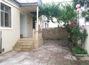 Satılır 4 otaqlı 110 m2 həyət evi Ramana