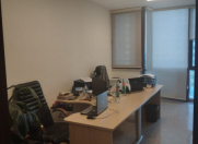 İcarəyə verilir 8 otaqlı 200 m2 ofis Nəsimi r.