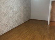 Satılır 1 otaqlı 40 m2 köhnə tikili Ukrayna dairəsi