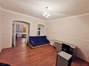 İcarəyə verilir 2 otaqlı 50 m2 ofis 28 May m.