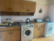 İcarəyə verilir 2 otaqlı 70 m2 köhnə tikili 28 May m.