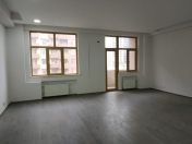 İcarəyə verilir 4 otaqlı 192 m2 ofis 28 Mall