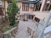 Satılır 6 otaqlı 150 m2 həyət evi Bakıxanov