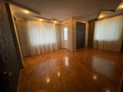 Satılır 3 otaqlı 127 m2 yeni tikili 9 mkr