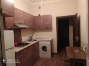 Satılır 1 otaqlı 42 m2 yeni tikili Yeni Yasamal