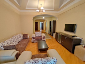 İcarəyə verilir 3 otaqlı 100 m2 köhnə tikili Sahil m.