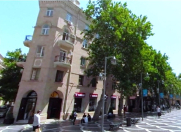 İcarəyə verilir 2 otaqlı 60 m2 köhnə tikili Səbail r.