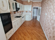 İcarəyə verilir 3 otaqlı 140 m2 yeni tikili 20 yanvar m.