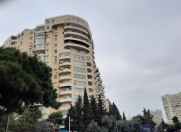 Satılır 4 otaqlı 197 m2 yeni tikili Ayna Sultanova heykəli