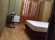 İcarəyə verilir 3 otaqlı 70 m2 köhnə tikili Yeni Yasamal