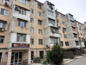 Satılır 3 otaqlı 70 m2 köhnə tikili 8 km