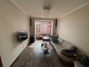 Satılır 4 otaqlı 96 m2 köhnə tikili Memar Əcəmi m.