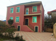 Satılır 5 otaqlı 220 m2 həyət evi Saray