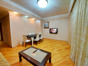 İcarəyə verilir 2 otaqlı 100 m2 yeni tikili Həzi Aslanov m.