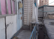 Satılır 1 otaqlı 18 m2 həyət evi Hüseyn Cavid parkı