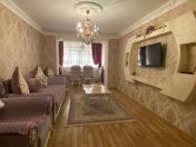 Satılır 3 otaqlı 65 m2 köhnə tikili Neftçilər m.