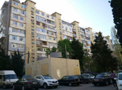 Satılır 5 otaqlı 120 m2 köhnə tikili 8 km