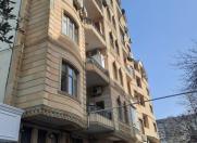 Satılır 4 otaqlı 192 m2 yeni tikili Gənclik m.