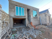 Satılır 3 otaqlı 90 m2 həyət evi Ramana