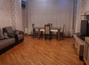 İcarəyə verilir 3 otaqlı 100 m2 yeni tikili 3 mkr