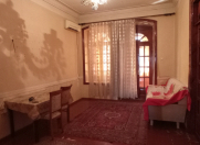 İcarəyə verilir 3 otaqlı 90 m2 köhnə tikili Nəriman Nərimanov m.