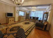 İcarəyə verilir 3 otaqlı 117 m2 yeni tikili 28 May m.