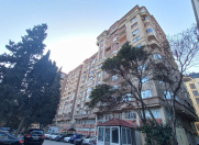 Satılır 4 otaqlı 180 m2 yeni tikili Gənclik m.