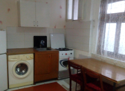 İcarəyə verilir 3 otaqlı 30 m2 həyət evi Gənclik m.