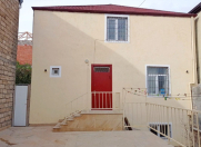 Satılır 5 otaqlı 282 m2 həyət evi Ramana