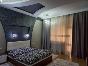 İcarəyə verilir 4 otaqlı 198 m2 yeni tikili İçəri Şəhər m.