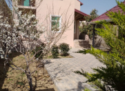 Satılır 5 otaqlı 170 m2 həyət evi Ramana
