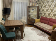 Satılır 3 otaqlı 70 m2 köhnə tikili Zərifə Əliyeva adına park