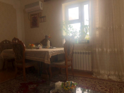 Satılır 2 otaqlı 60 m2 köhnə tikili Bülbülə