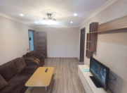 İcarəyə verilir 2 otaqlı 45 m2 köhnə tikili İqtisadiyyat Universiteti