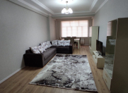 İcarəyə verilir 2 otaqlı 110 m2 yeni tikili Qara Qarayev m.