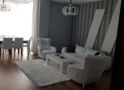 İcarəyə verilir 3 otaqlı 115 m2 yeni tikili Şah İsmayıl Xətai m.