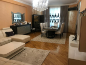 İcarəyə verilir 4 otaqlı 180 m2 yeni tikili Şah İsmayıl Xətai m.