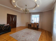 Satılır 4 otaqlı 240 m2 həyət evi Buzovna