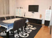 İcarəyə verilir 3 otaqlı 130 m2 yeni tikili Nəsimi r.