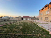 Satılır 2 otaqlı 300 m2 həyət evi Binə